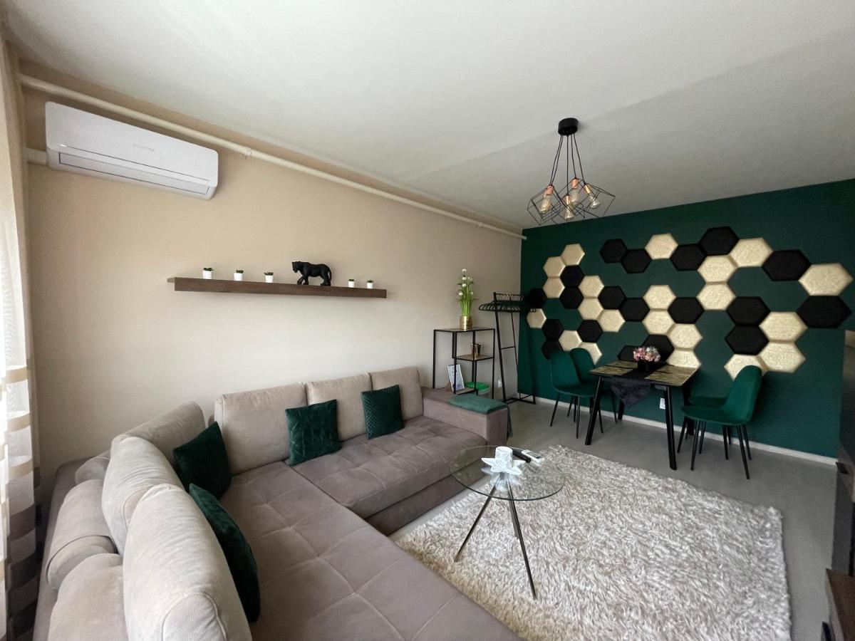 Bella Apartman Debrecen Exterior foto
